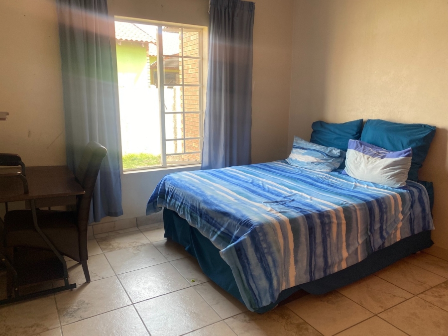 3 Bedroom Property for Sale in Waterval East North West